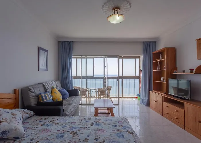 With Sea View And Pool Апартаменты *