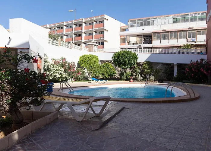 Appartement With Sea View And Pool *