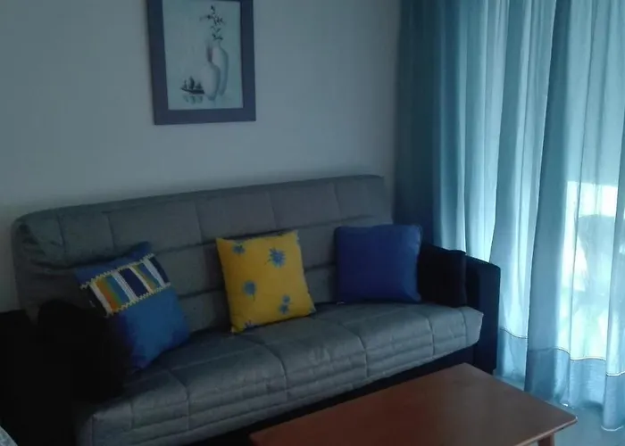 With Sea View And Pool Апартаменты